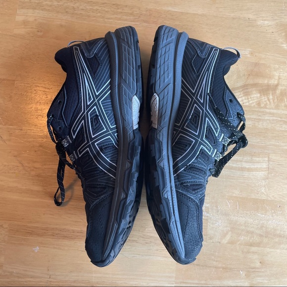 asics size 5.5
